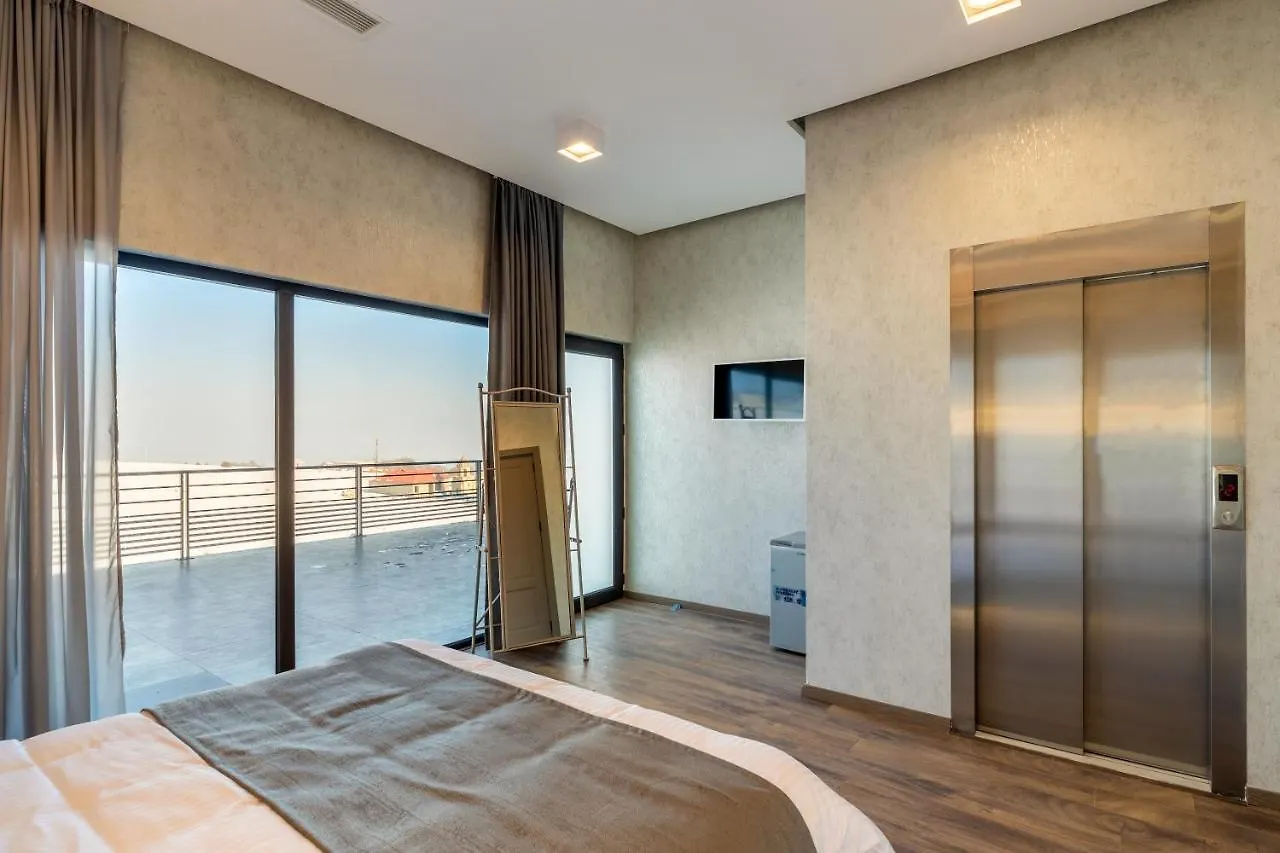Soho Rooms Tbilisi 4*,